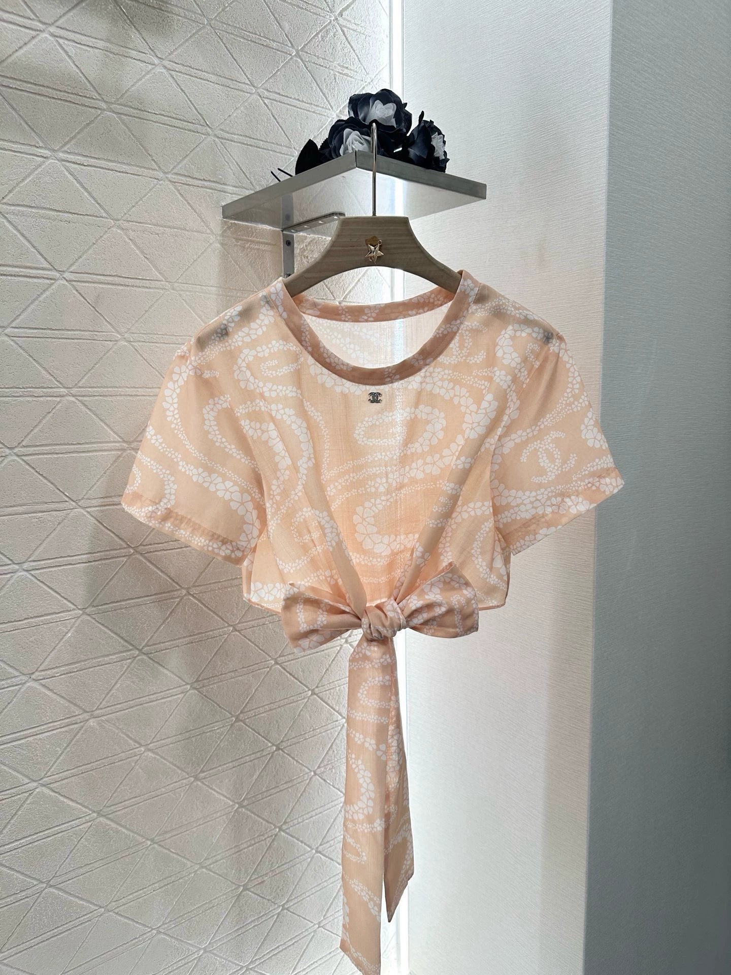 C 25 Printed Lace-Up Short Sleeve Top