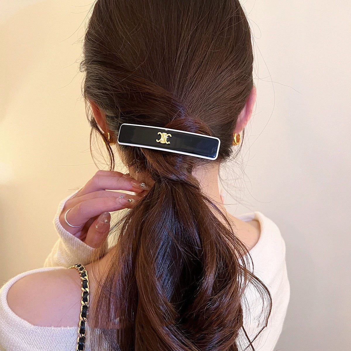 CE 25 Spring clip hairpin