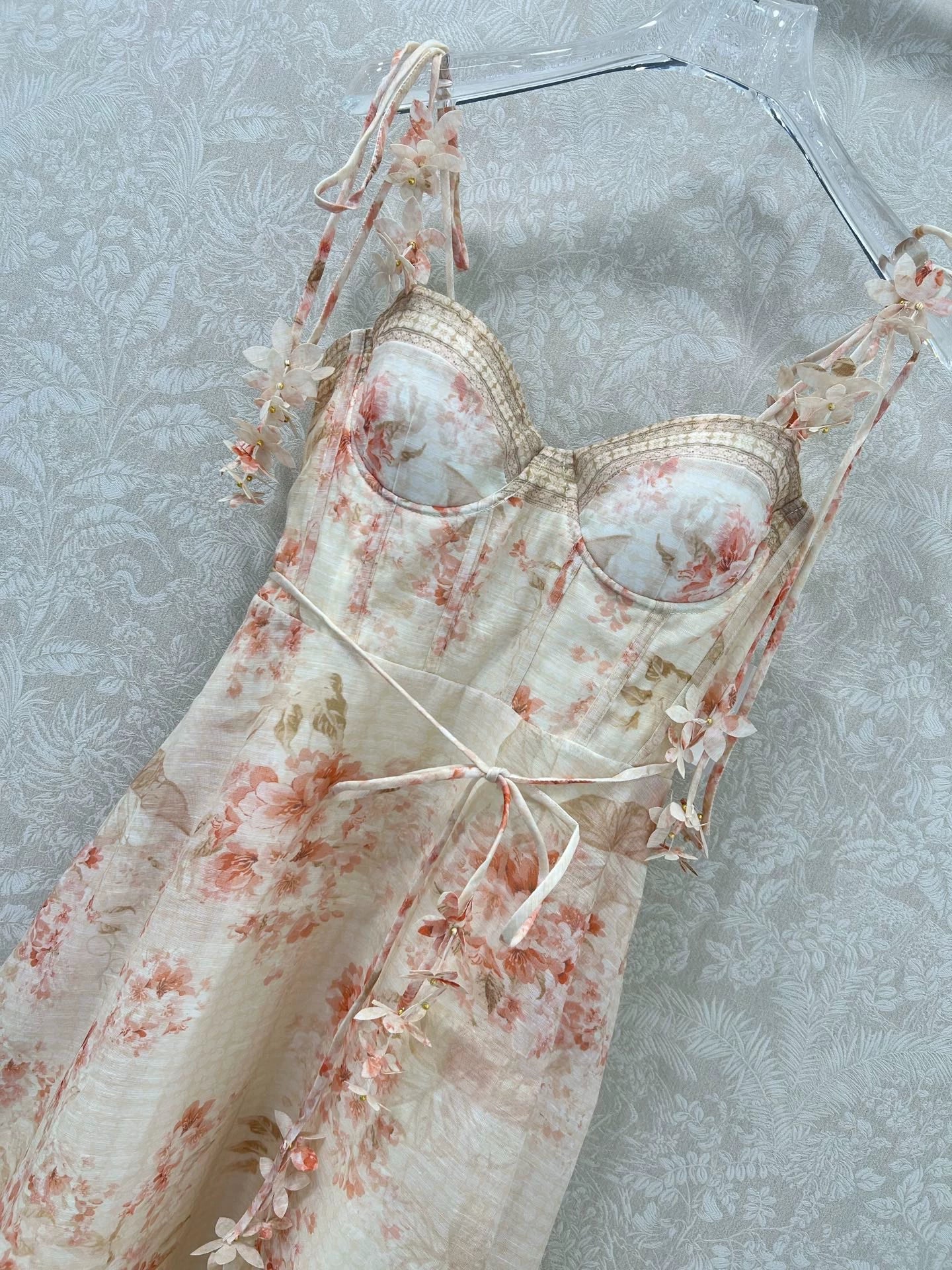 Z 25 New Flower Cluster Printed Halter Dresses