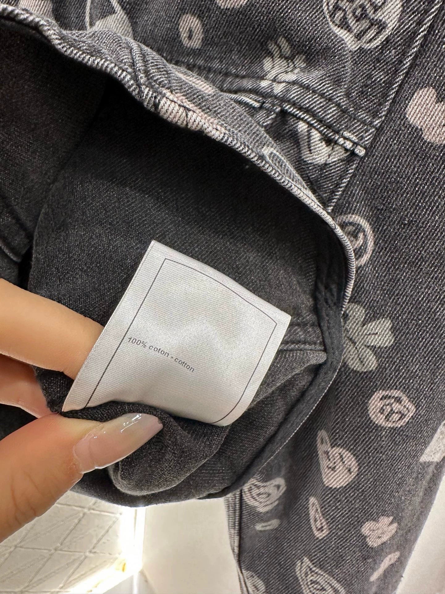 C 25 Jeansjacke mit Laserdruck