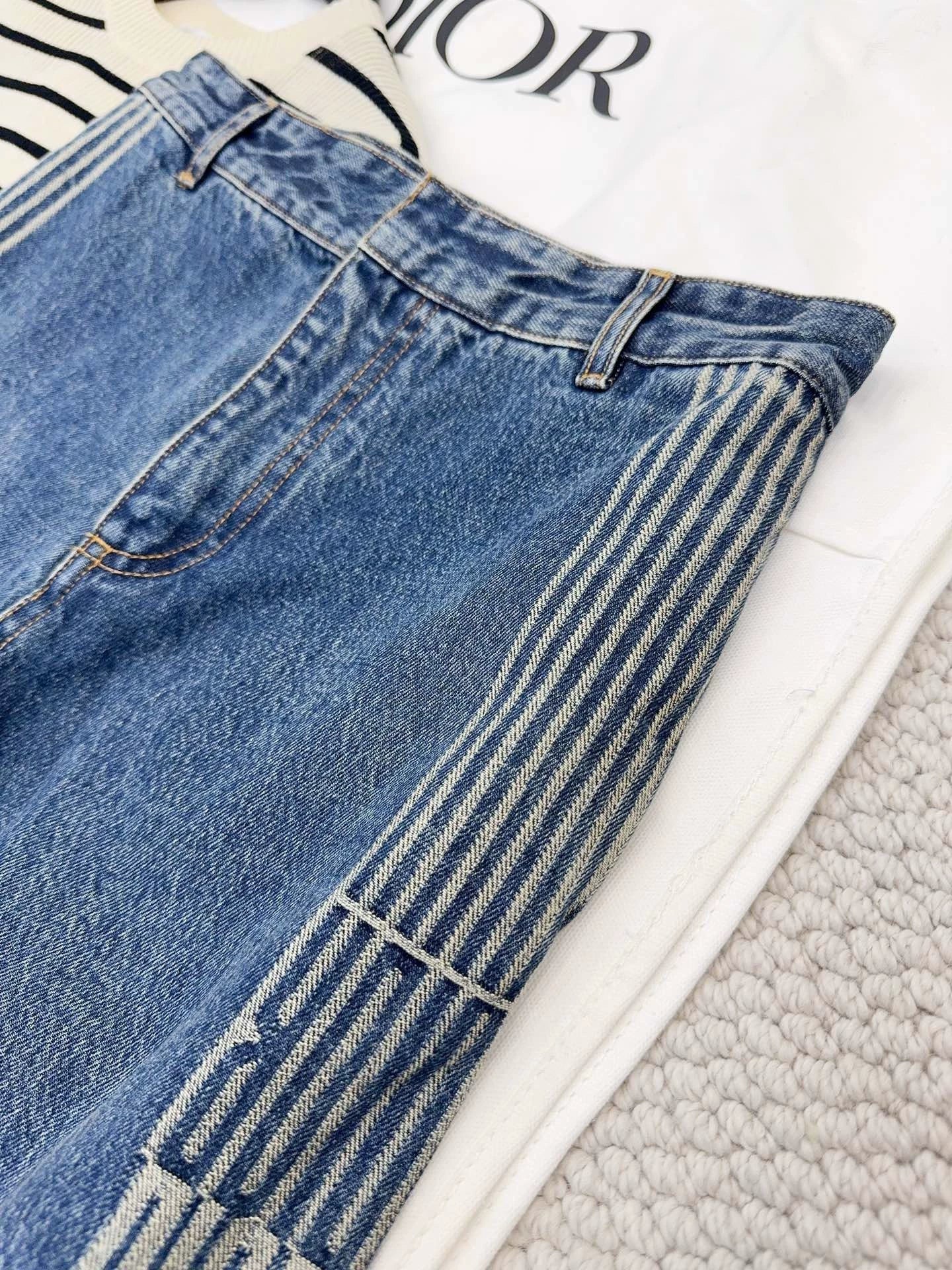 25 new summer casual straight jeans