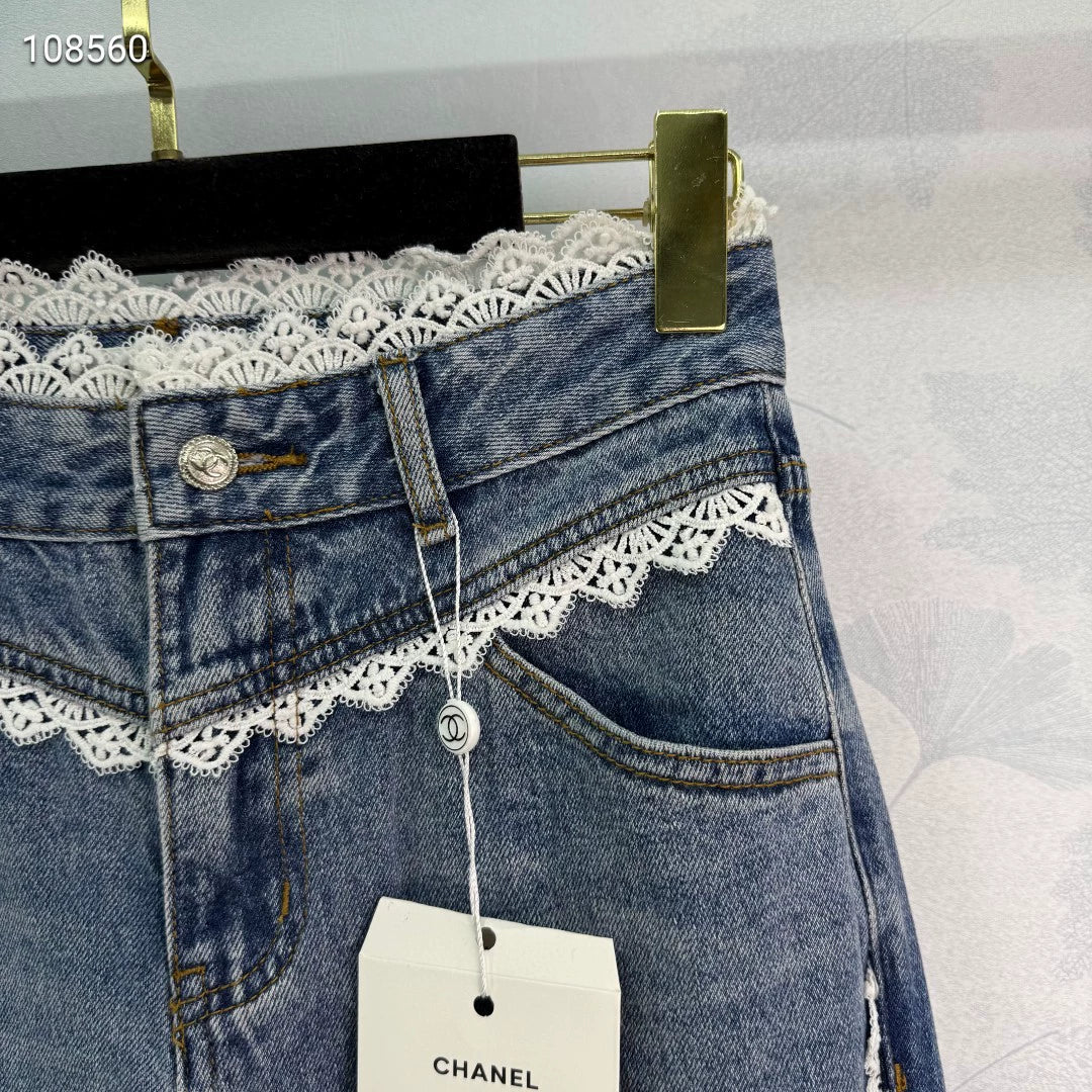 C 25 Lace panel jeans