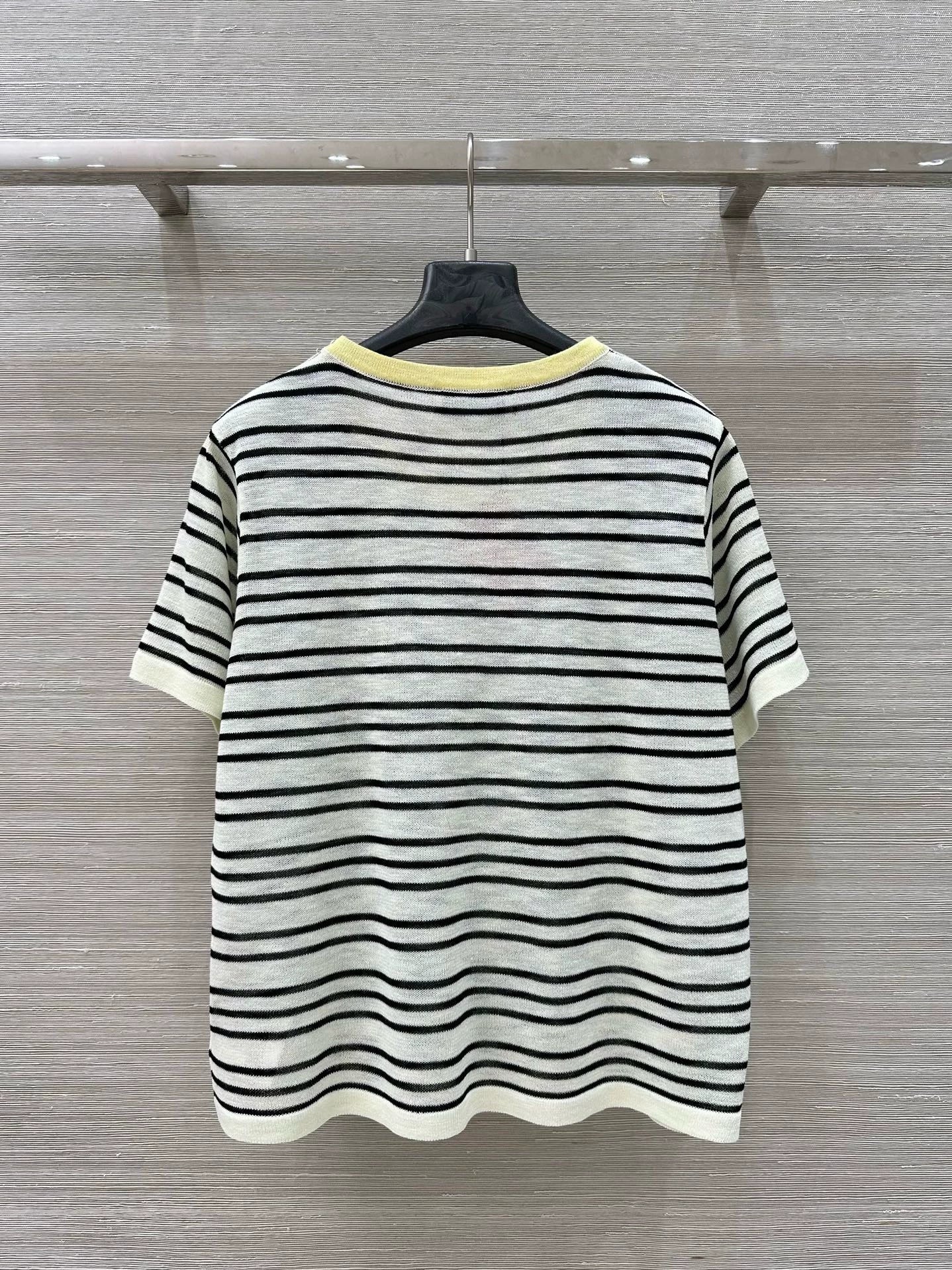 M 25 Striped Knit Short Sleeve Top