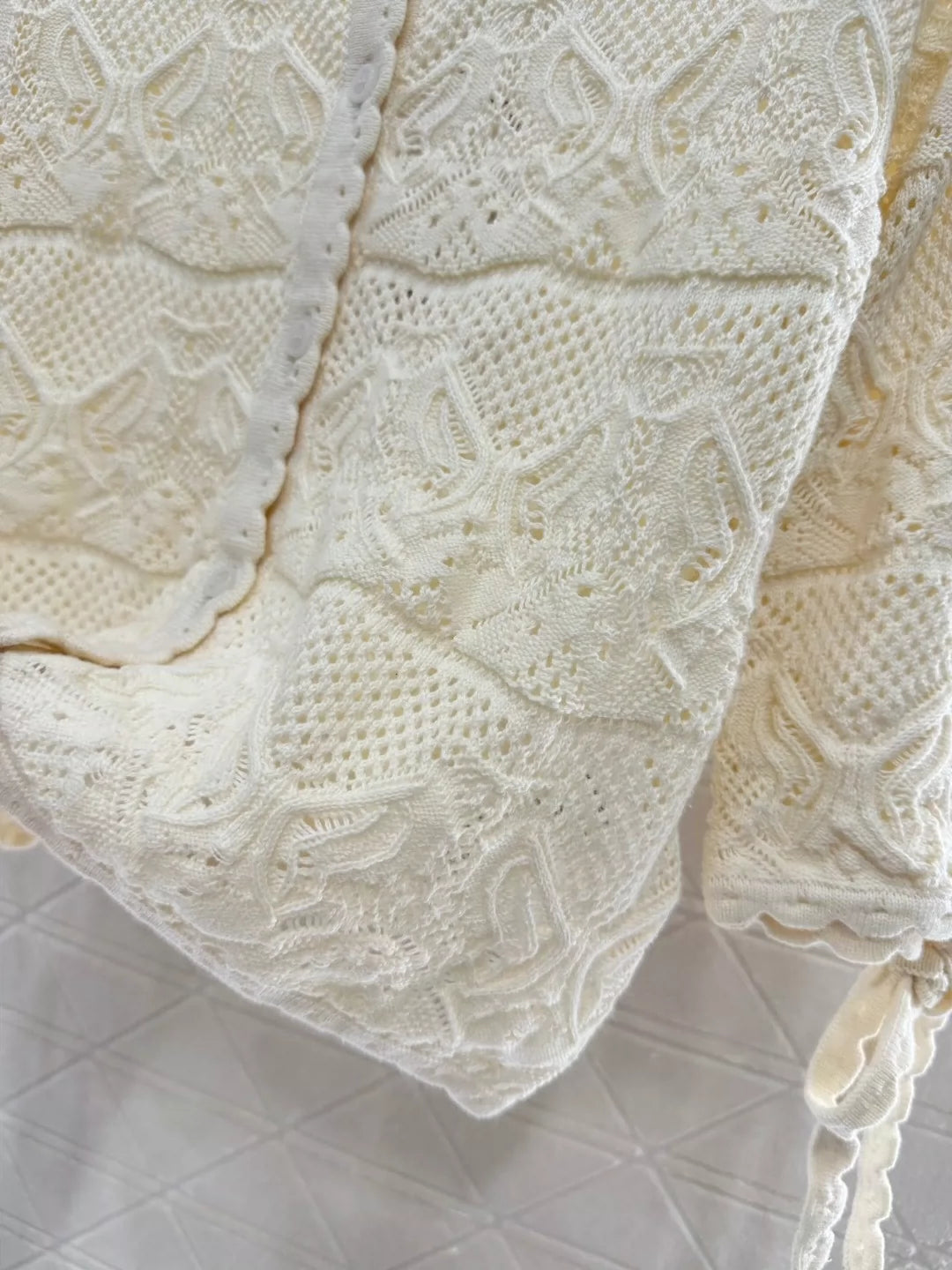 D 25 new three-dimensional hand-crocheted knit cardigan