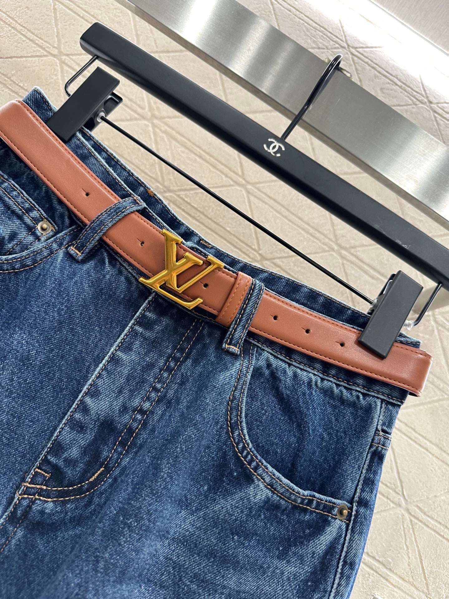 L 25 Belted straight-leg logo denim trousers