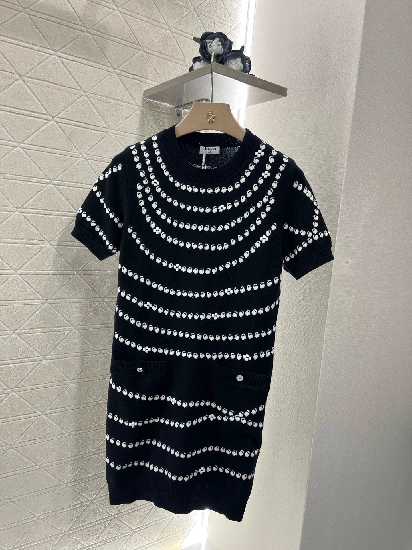 C 25 Frühling und Sommer Neue Stil Anhänger Jacquard Strickkleid