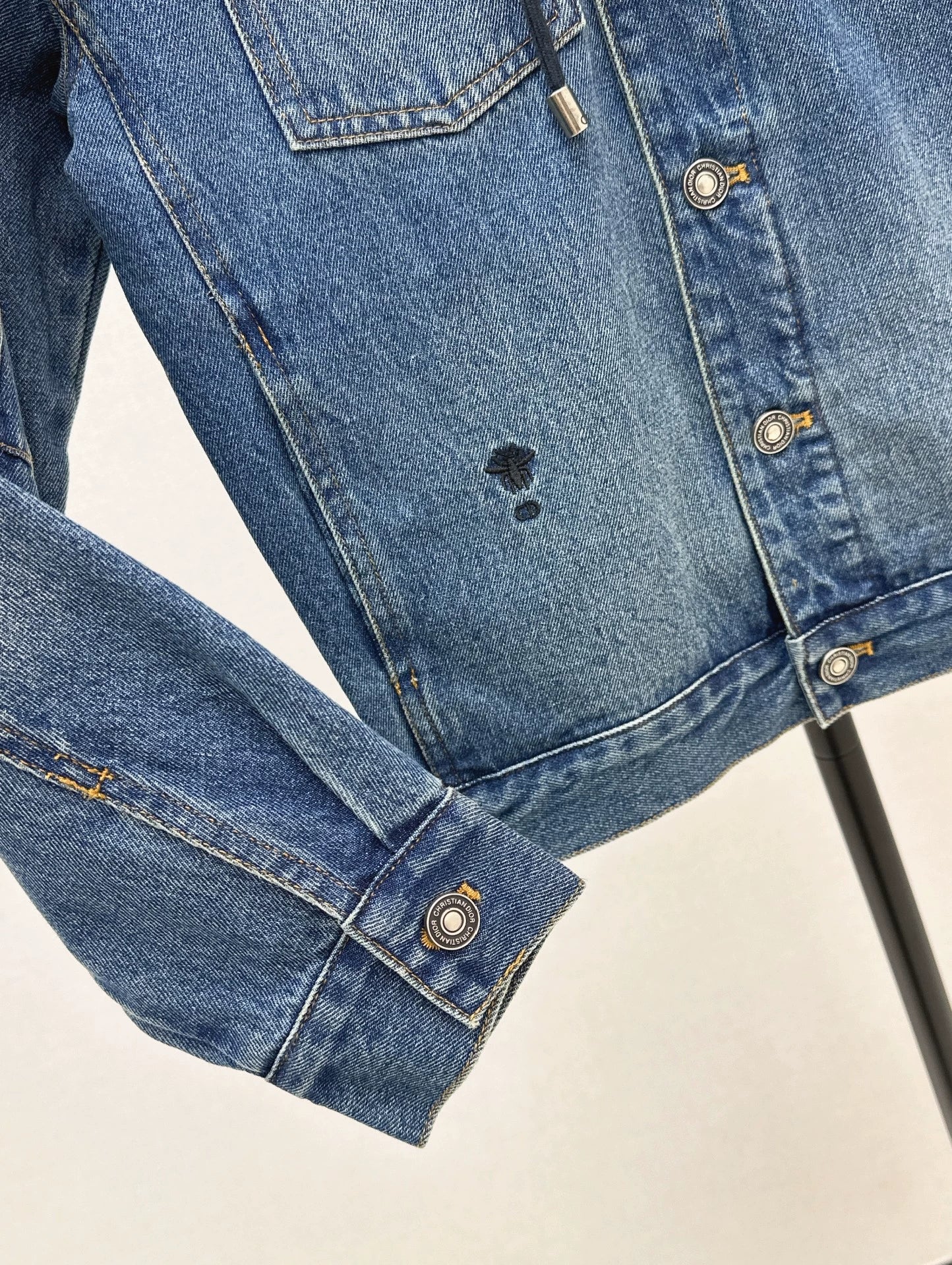 D 25 new hooded denim jacket
