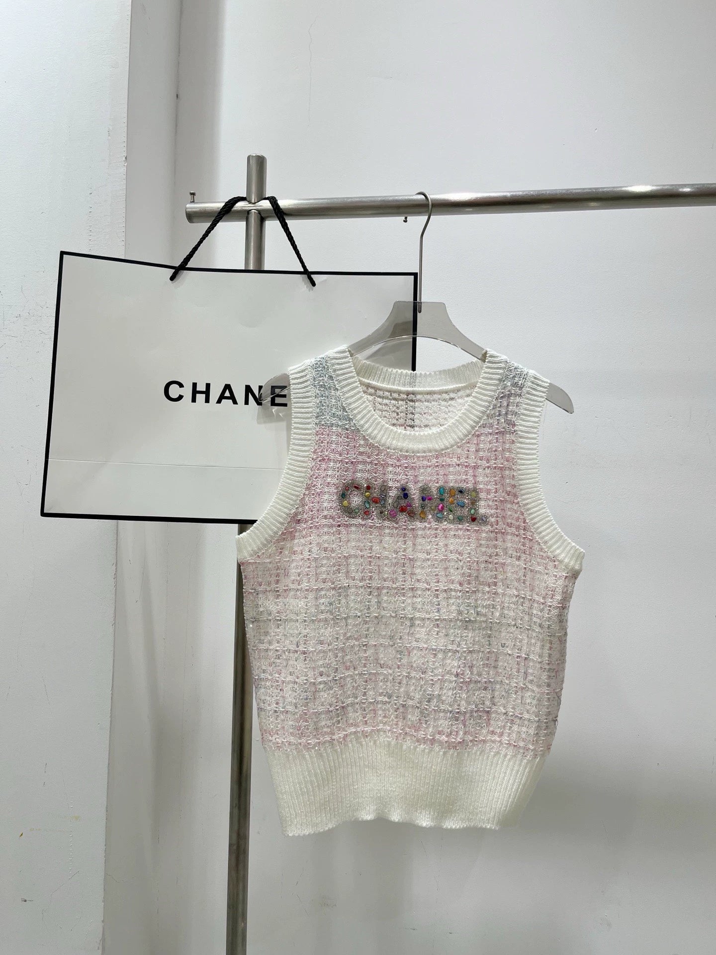 2025 Spring and Summer New Color Knitted Vest