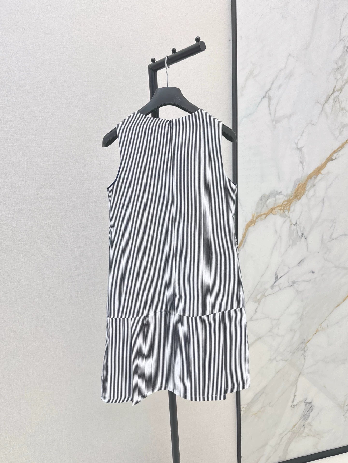 D 25 Spring Summer Latest Round Neck Striped Sleeveless Dresses
