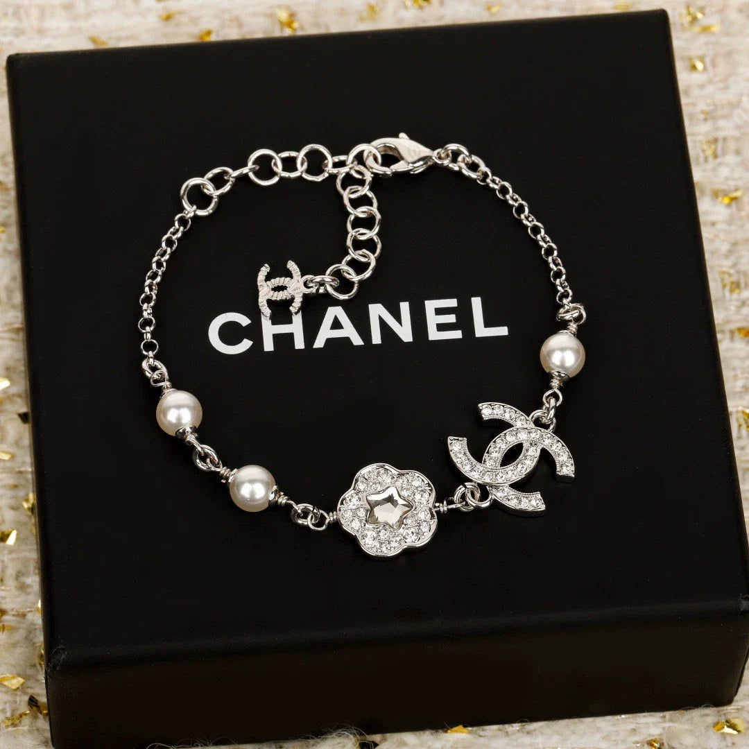 25 Spring and Summer New Classic Bracelet
