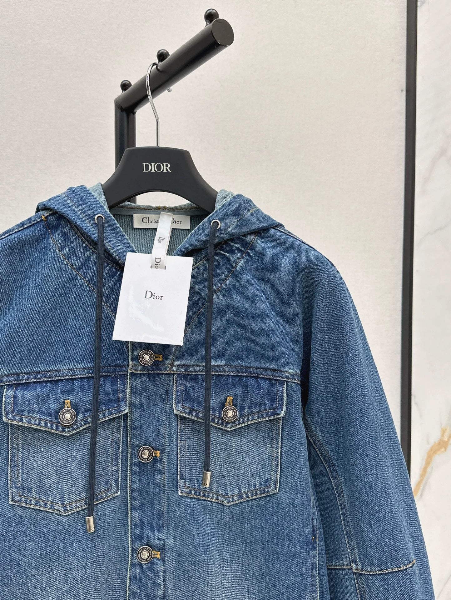 D 25 new hooded denim jacket