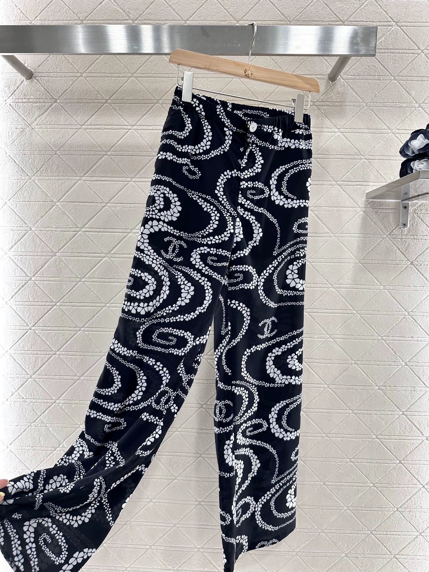 C 25Ss early spring new print wide-leg trousers