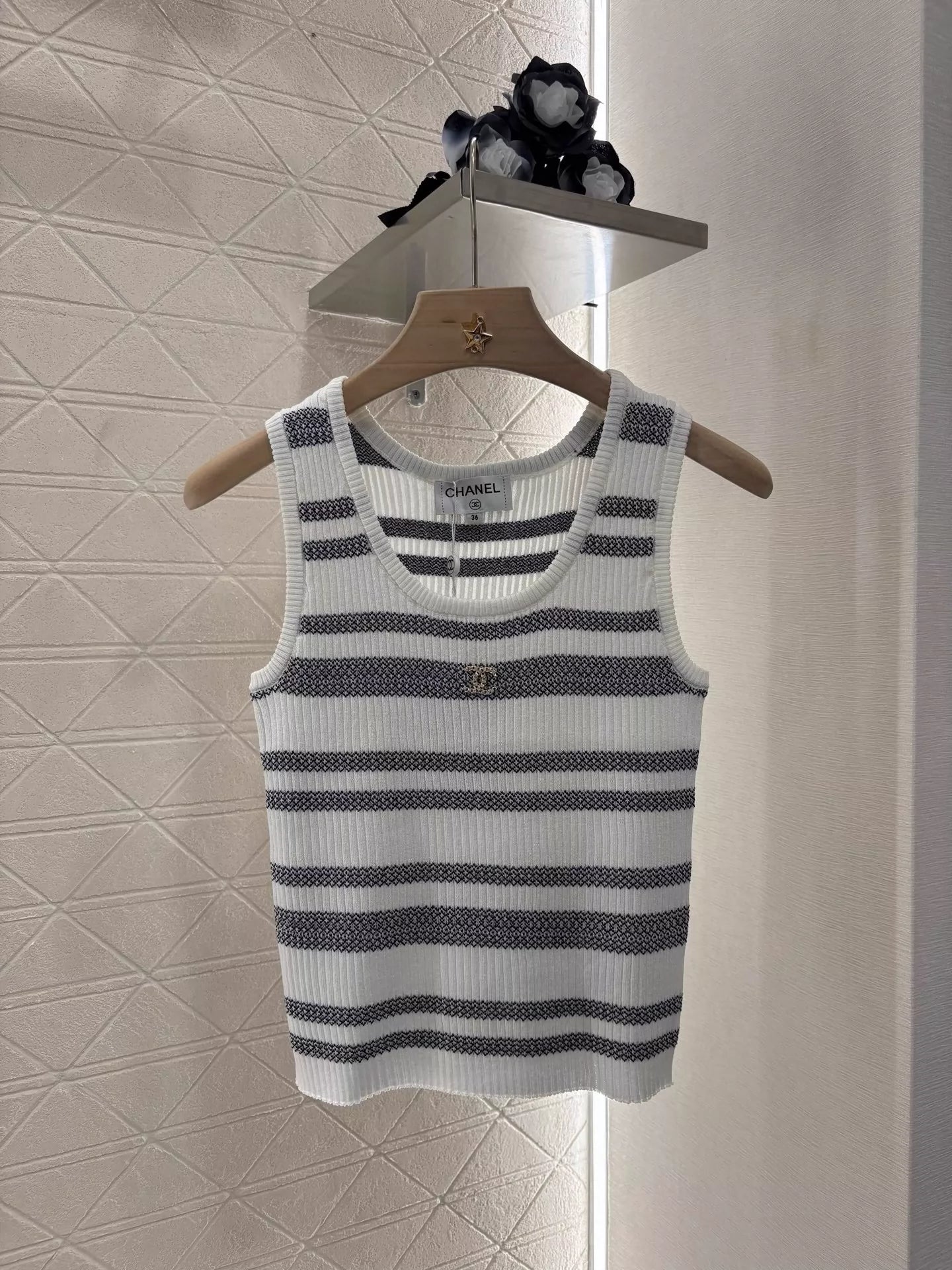 C 25 spring and summer new Striped knitted undershirt