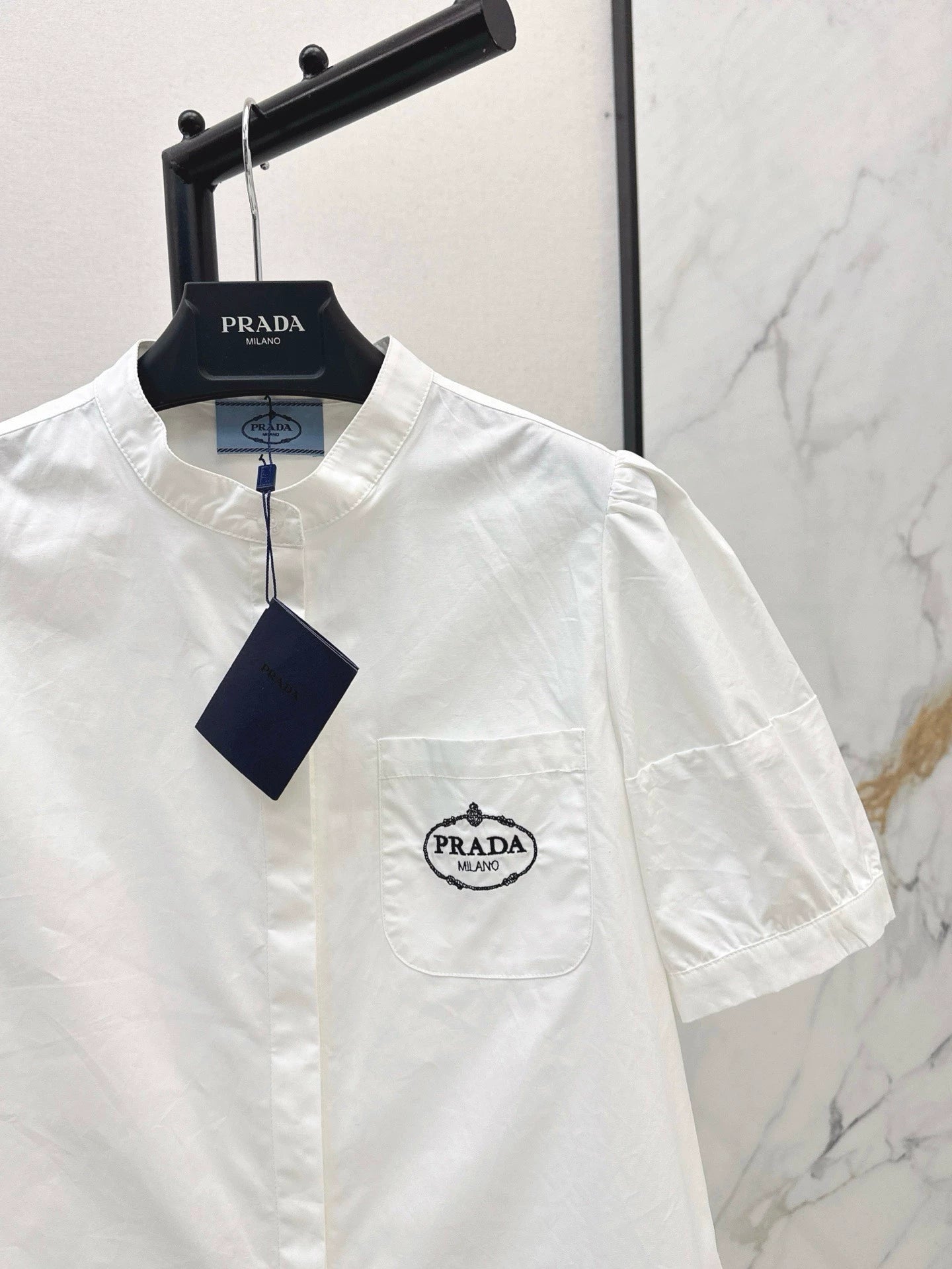 P 25 Spring/Summer newest style letter embroidery decoration short-sleeved shirt