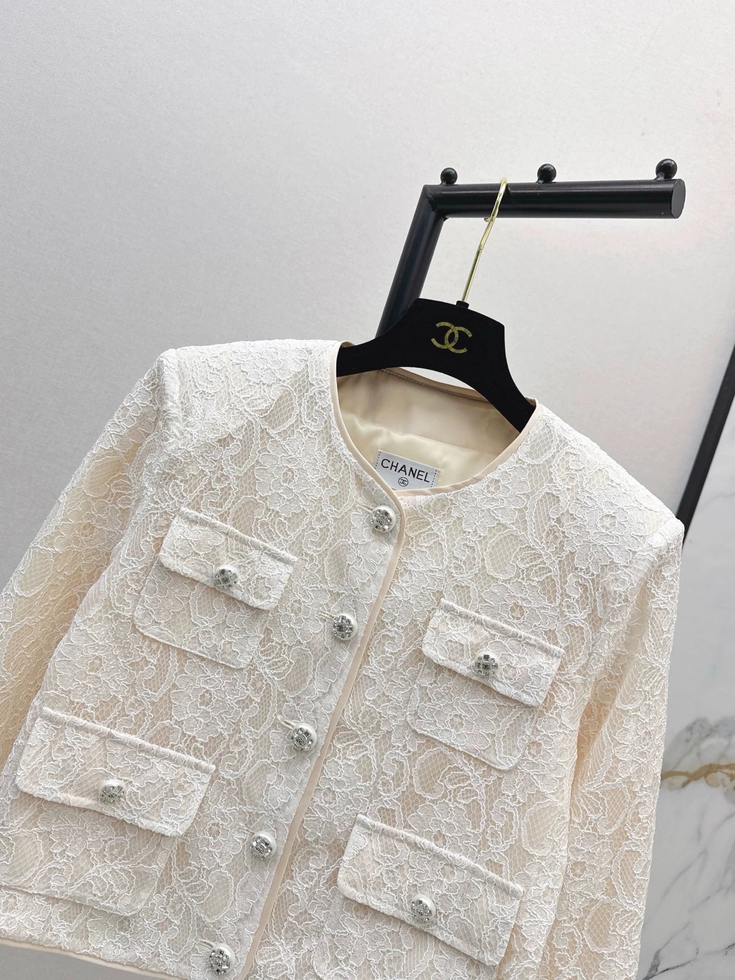 C 25 lace jacket