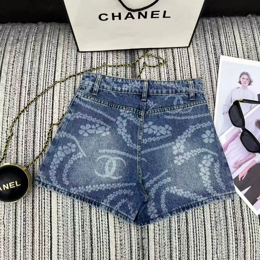 C 25 New Printed Denim Shorts