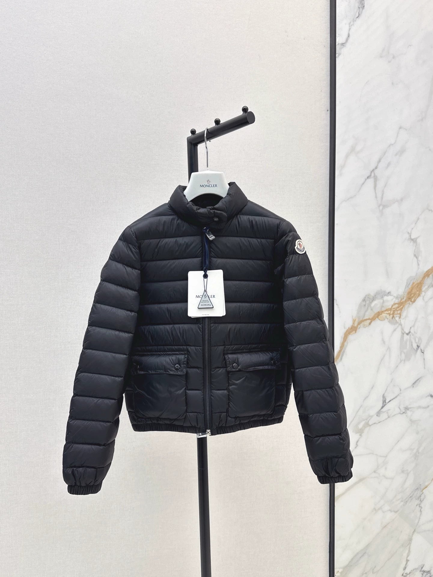 Mon 25 new short hooded down jacket