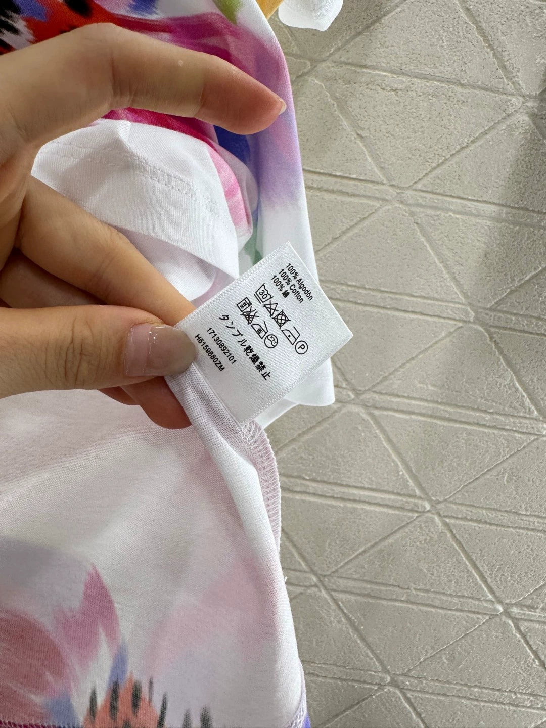 LO 25 New Swoosh Floral Print Round Neck Short Sleeve T-Shirt