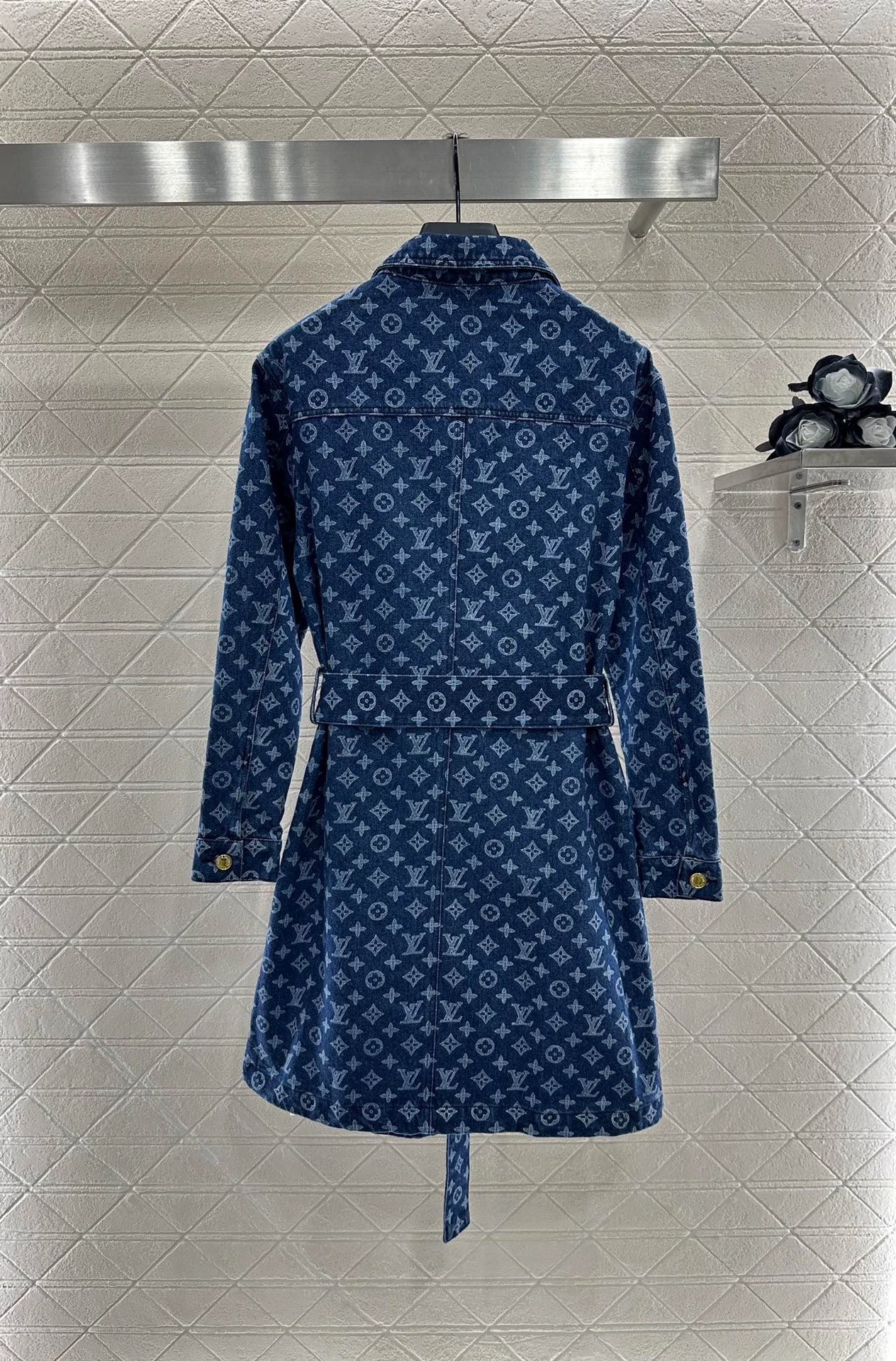 L 25 Jacquard belted denim dress