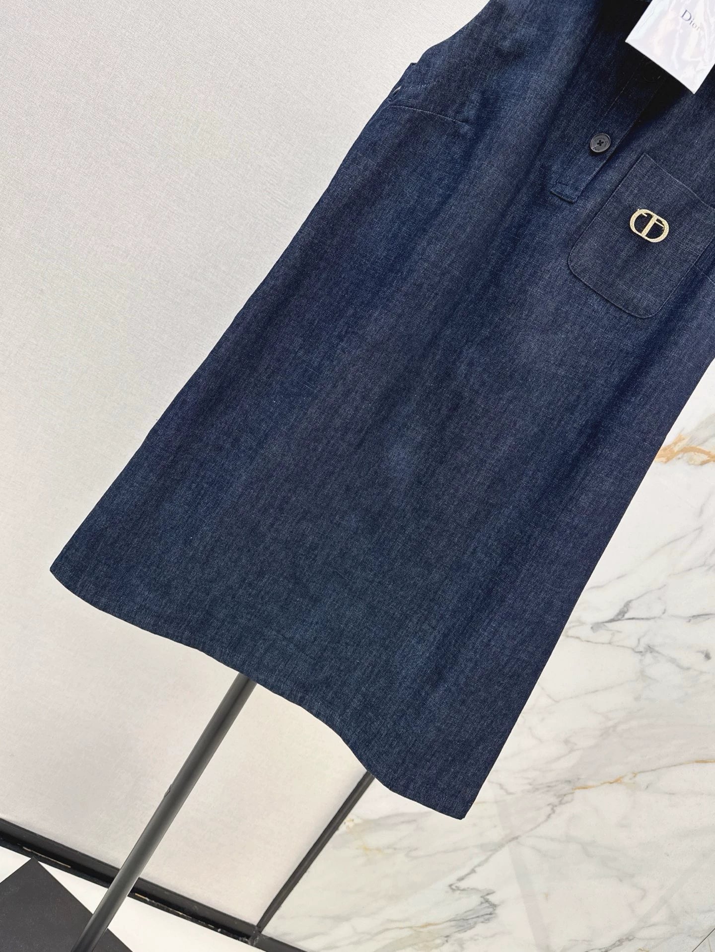 D 25 Spring/Summer Latest Lapel Sleeveless Dresses