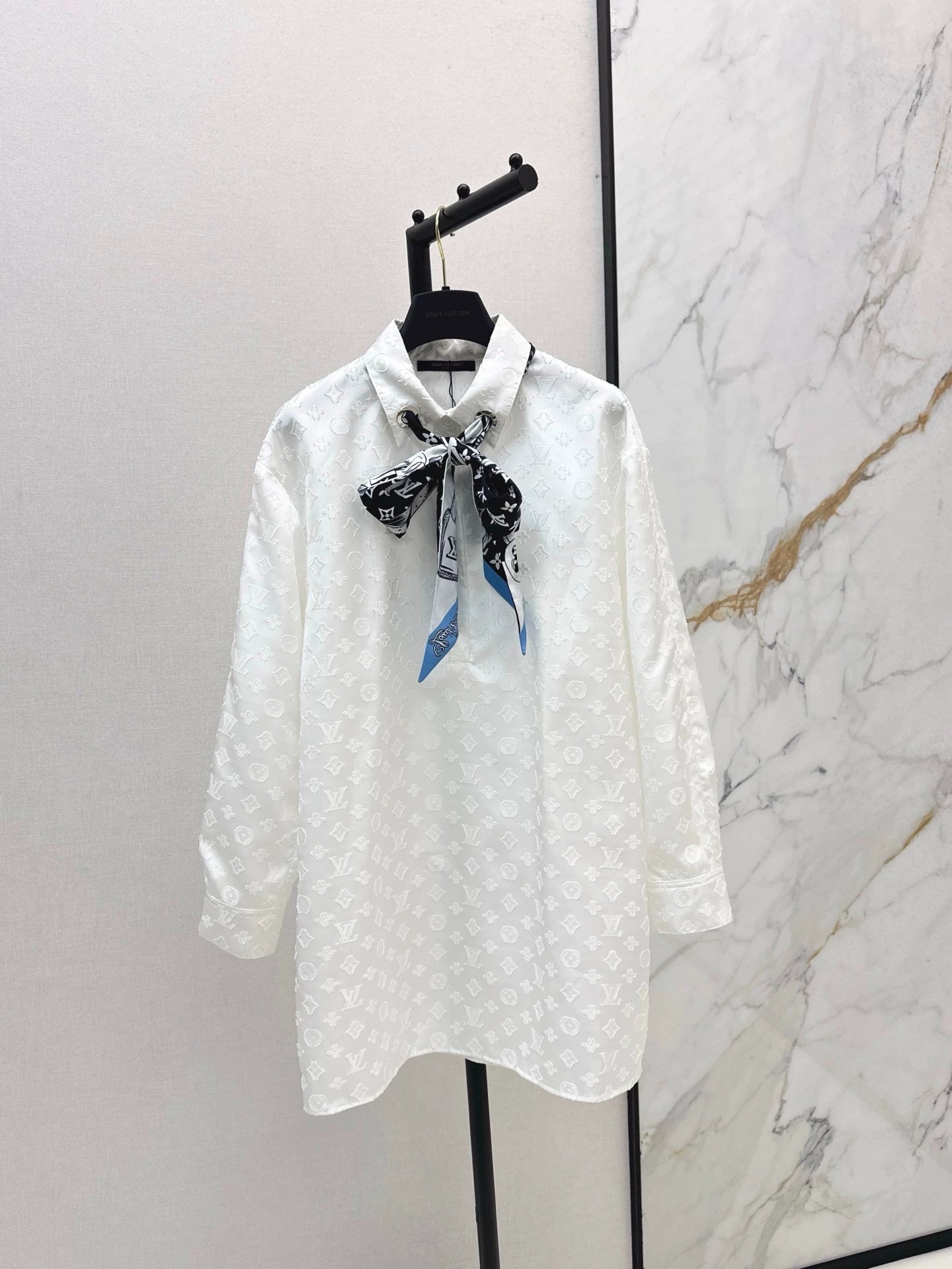 L 25 Floral shirt style dress(BLUE/WHITE)