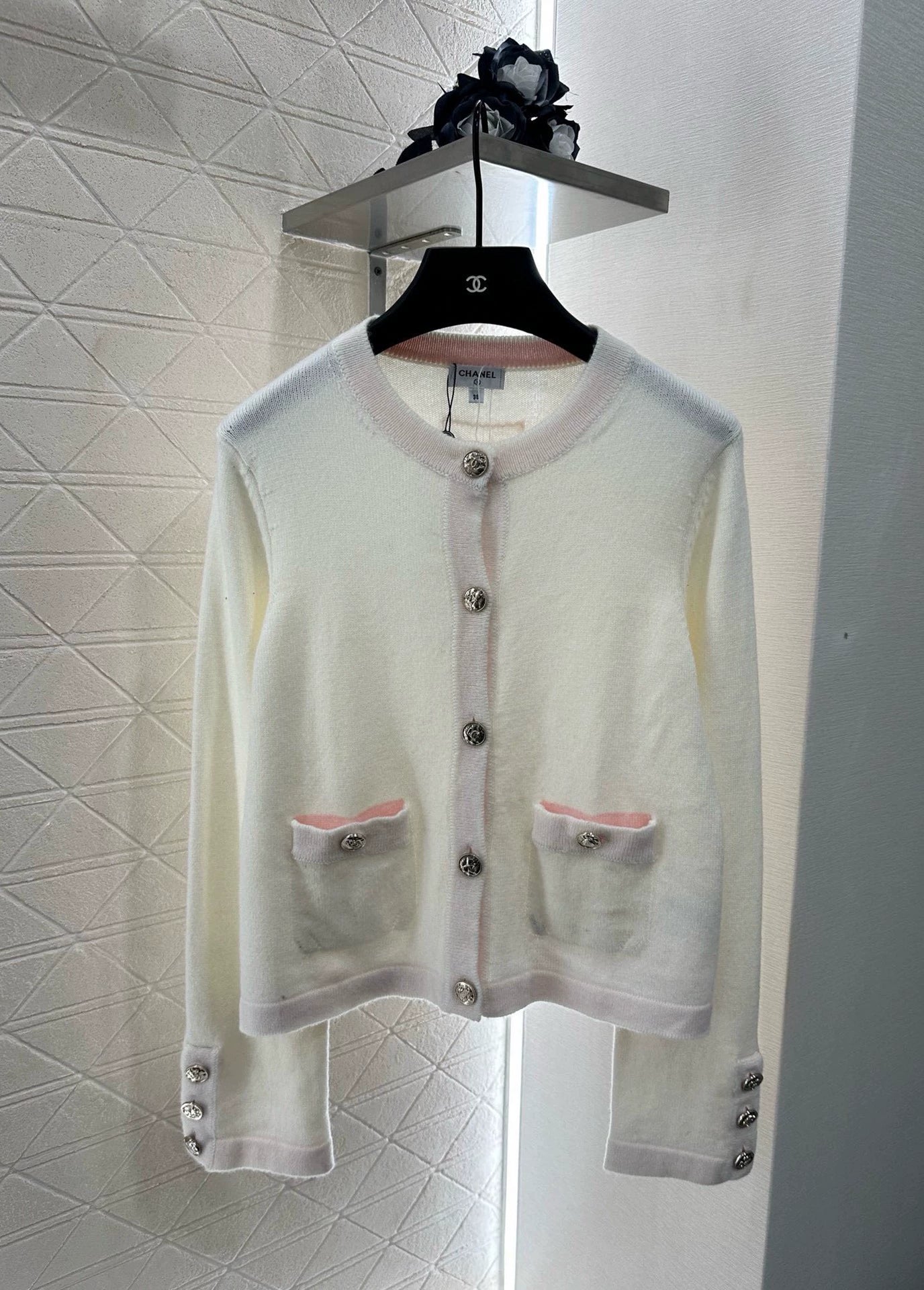 C 25 Knitted long-sleeved cardigan(beigi,pink,black)