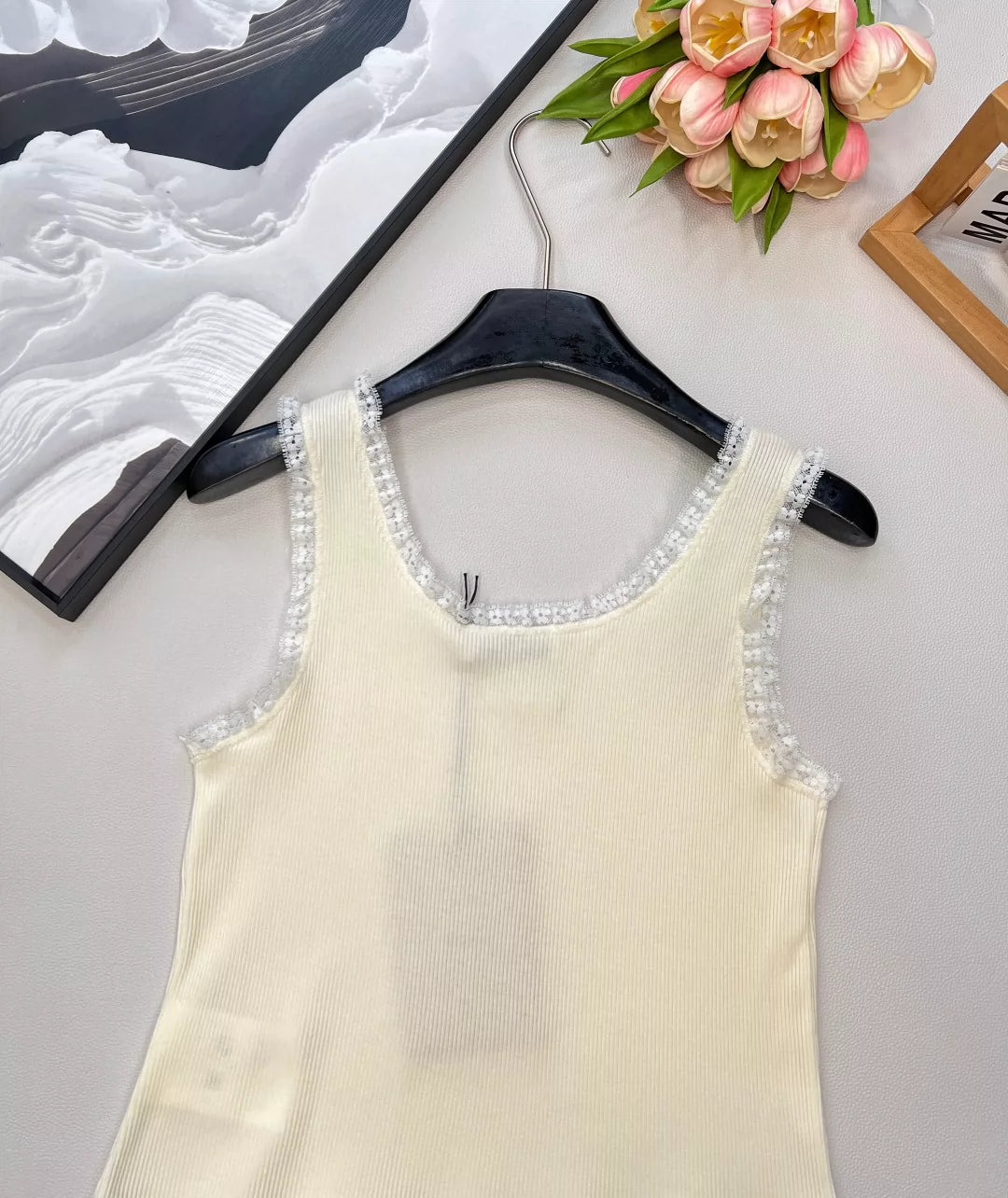 M 25SS Early Autumn New Lace Trimmed Ribbed Vest