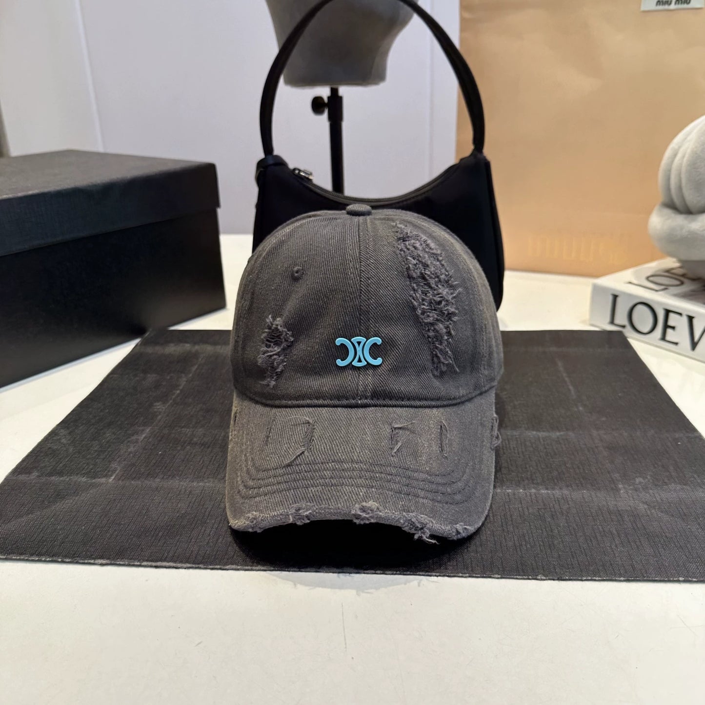 Ce 25 New Simple logo baseball cap
