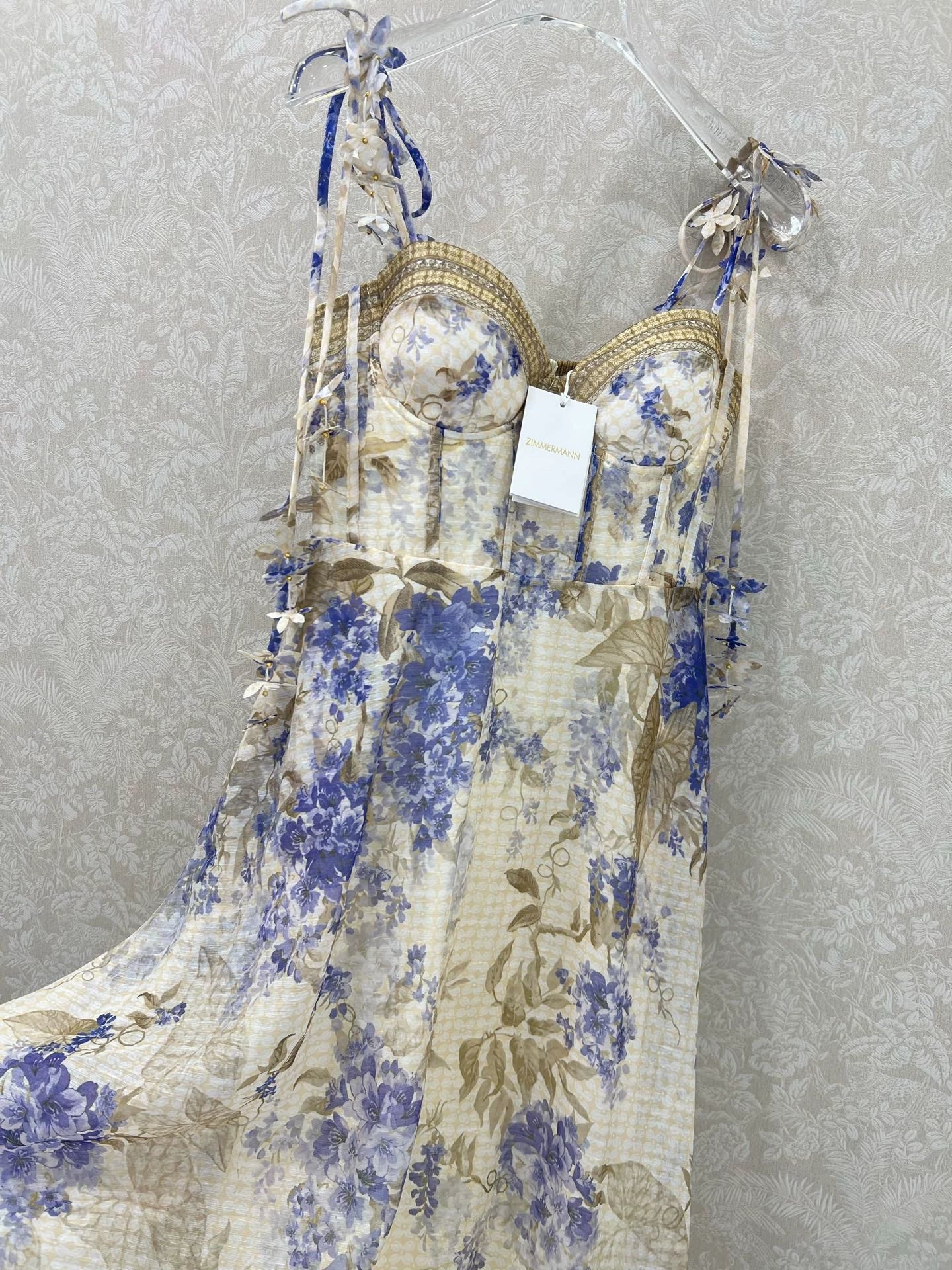 Z 25 New Flower Cluster Printed Halter Dresses