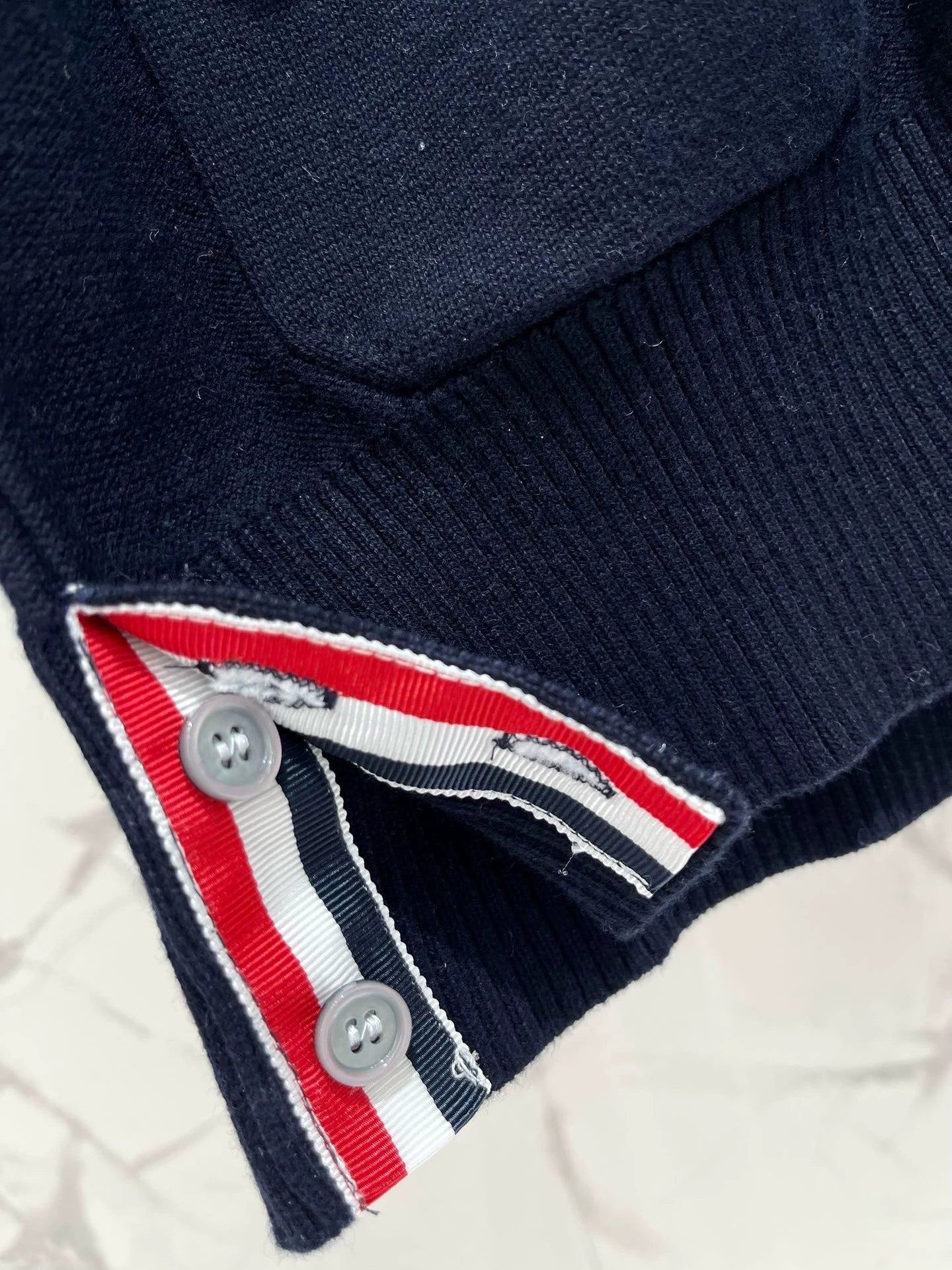 Th 25 new early spring new colorblocking stripes four bar stripes striped knit cardigan