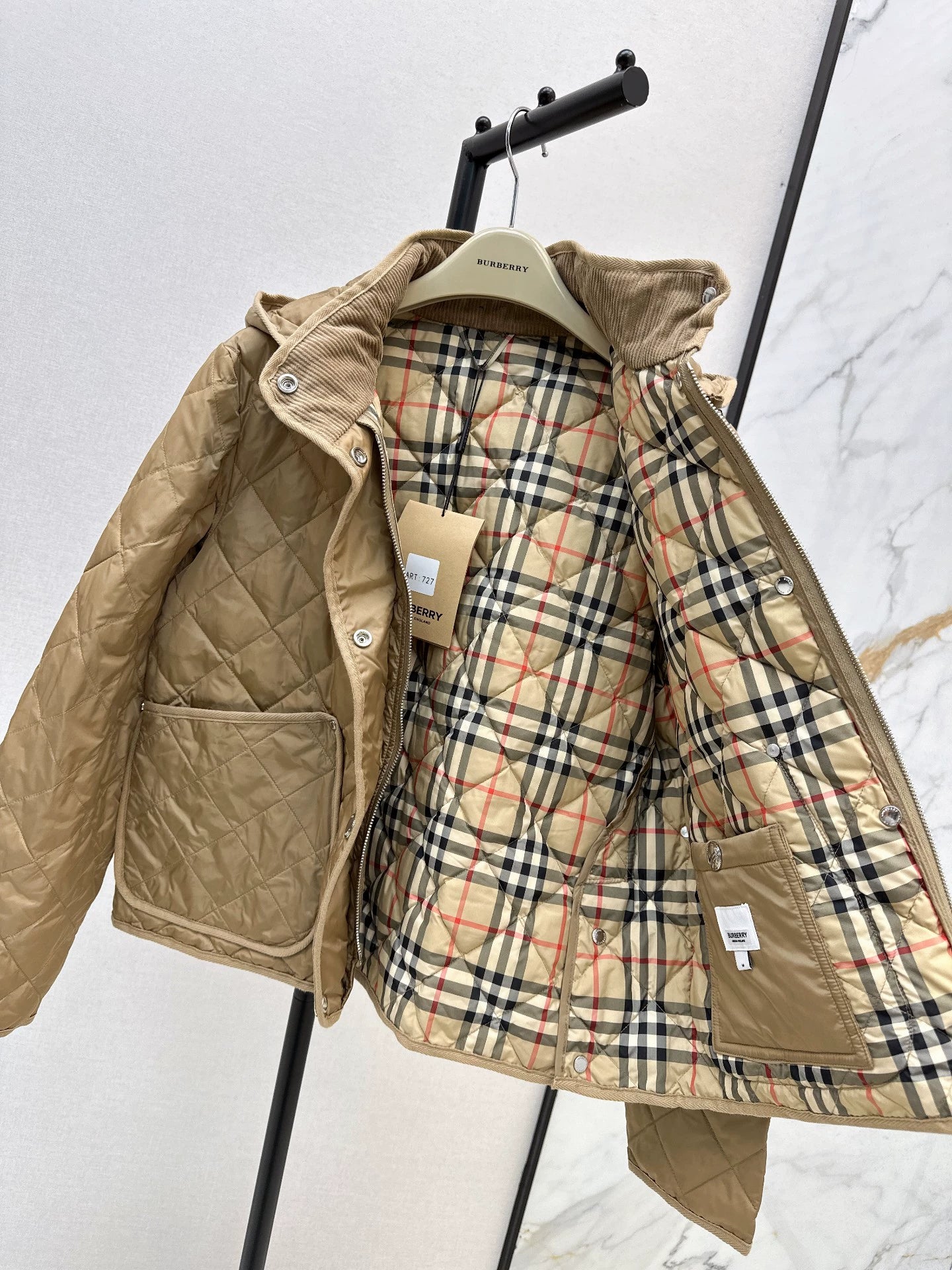 BRU 25 New Diamond Quilted Hooded Down Cropped Jacket