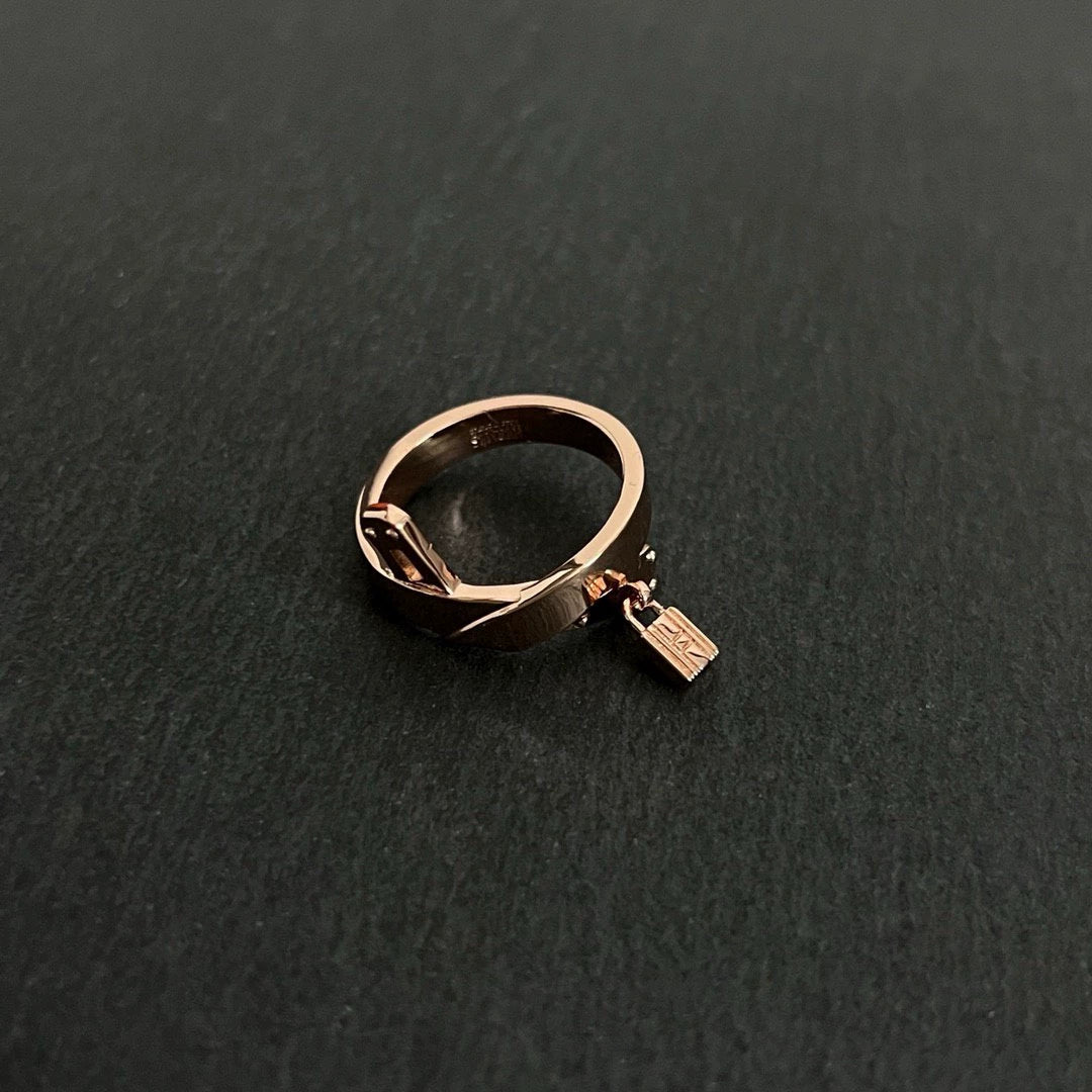 He 25 Belt Lock Ring