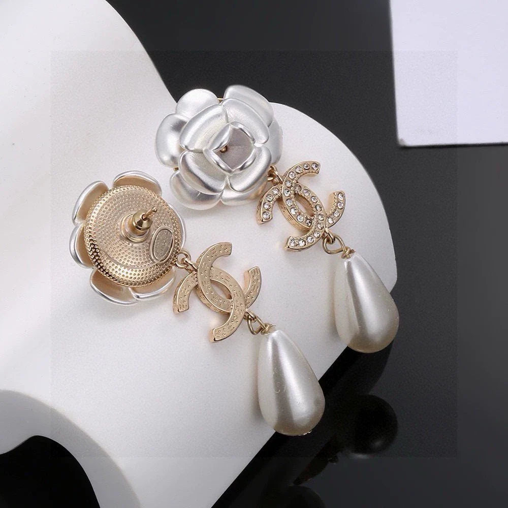 25 Summer new double C camellia pearl with diamond earrings