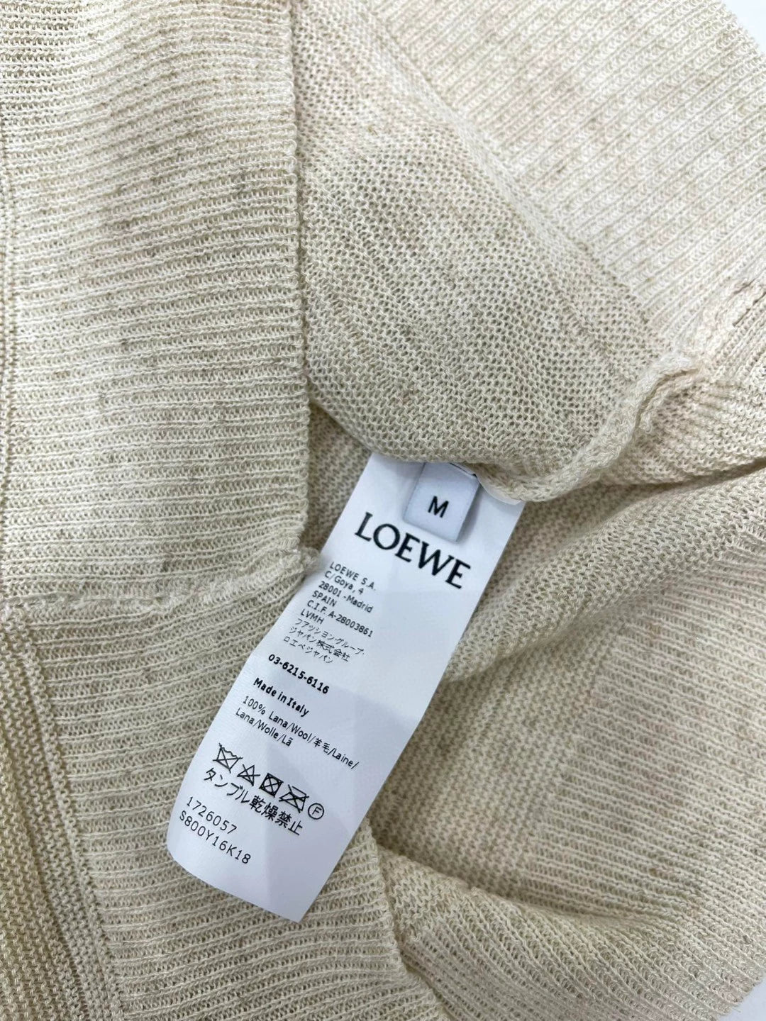 LO 25 New Embroidered knit sleeveless undershirt