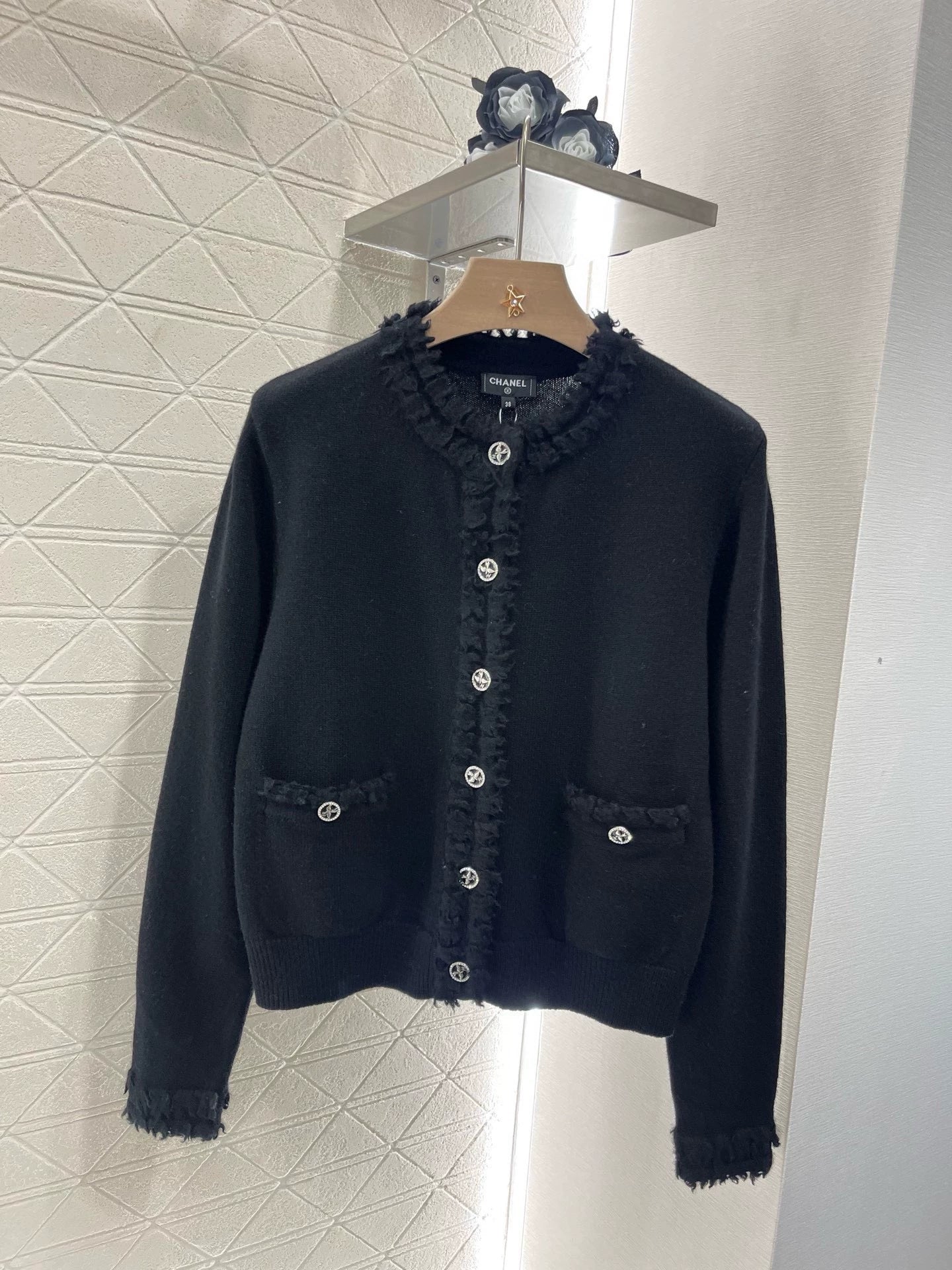 C Frühjahr/Sommer 25 Neue Strickjacke mit Spitze (weiß schwarz)