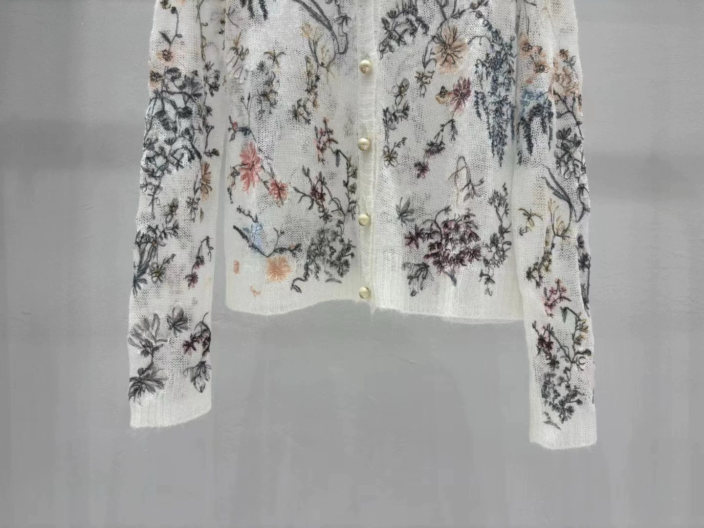D 25 new early autumn knitted cardigan