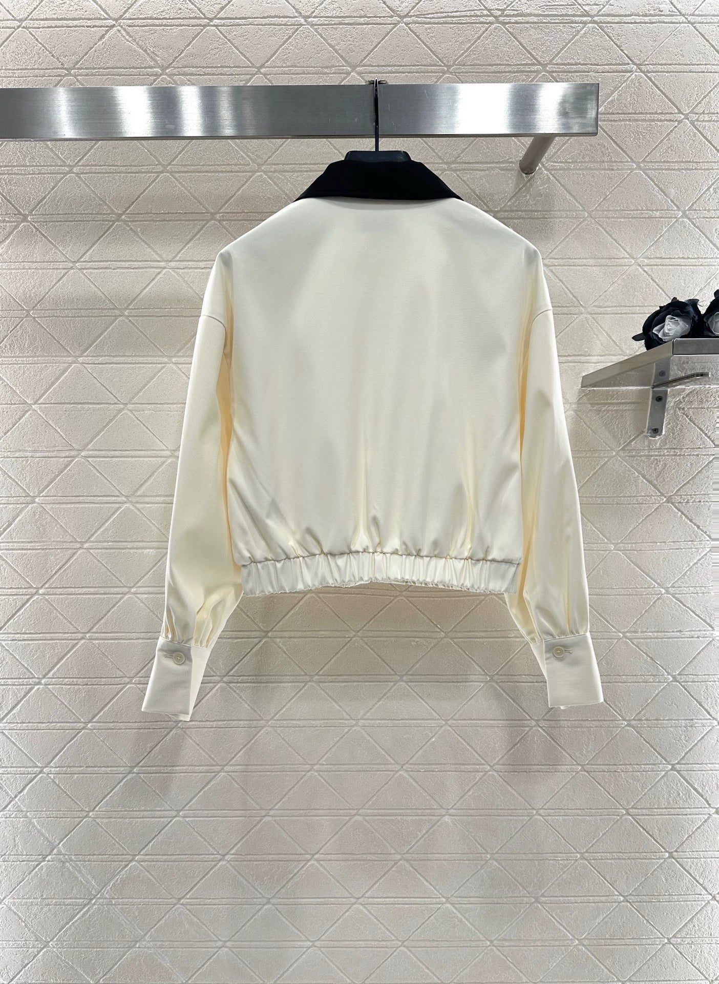 M 25 lace lapel jacket