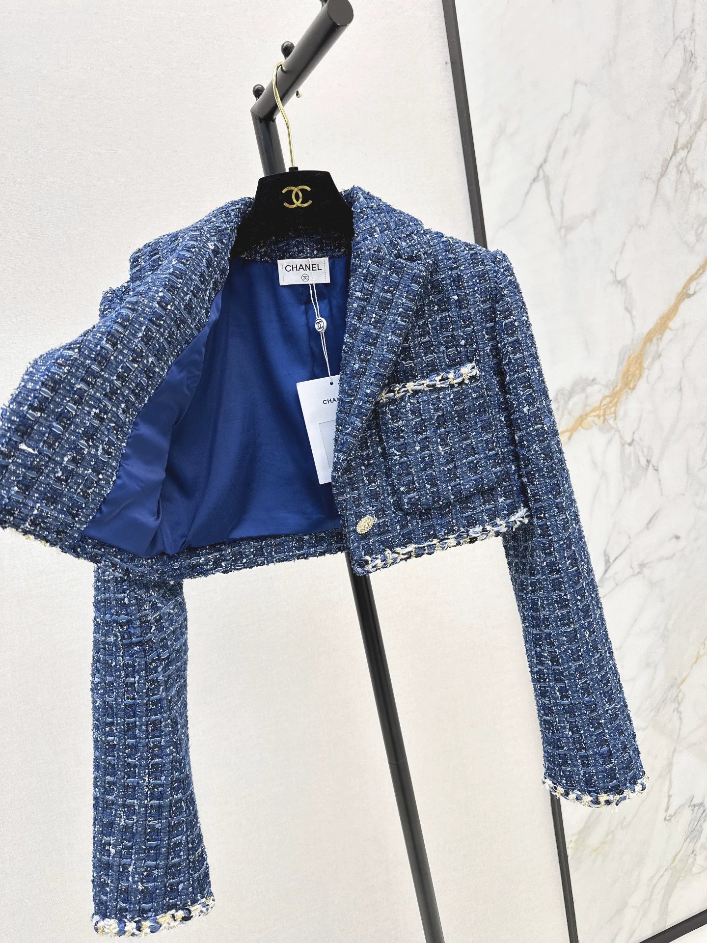 C 25 Model's Sapphire Blue Tweed Short Jacket