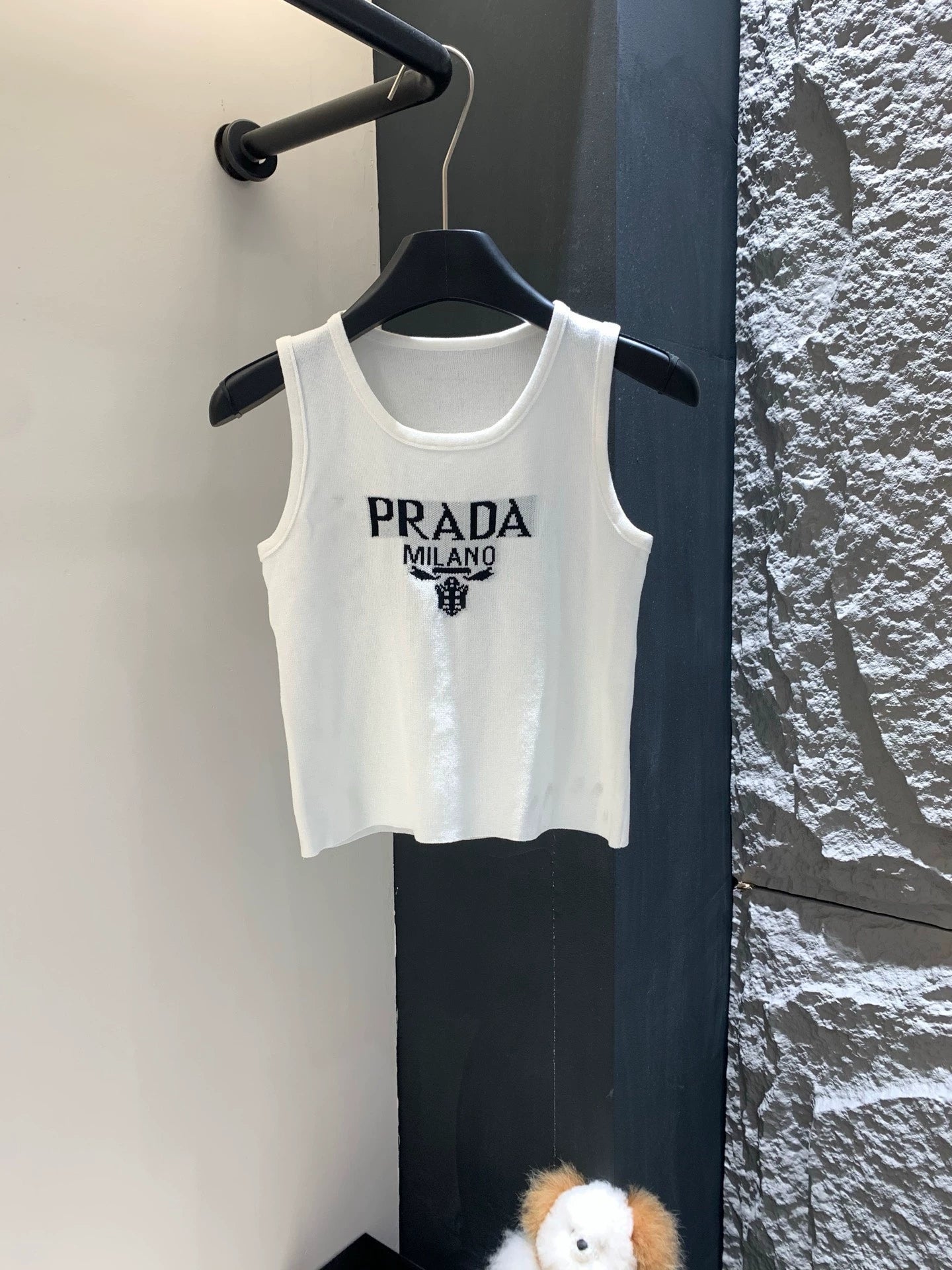 P 25 knitted undershirt