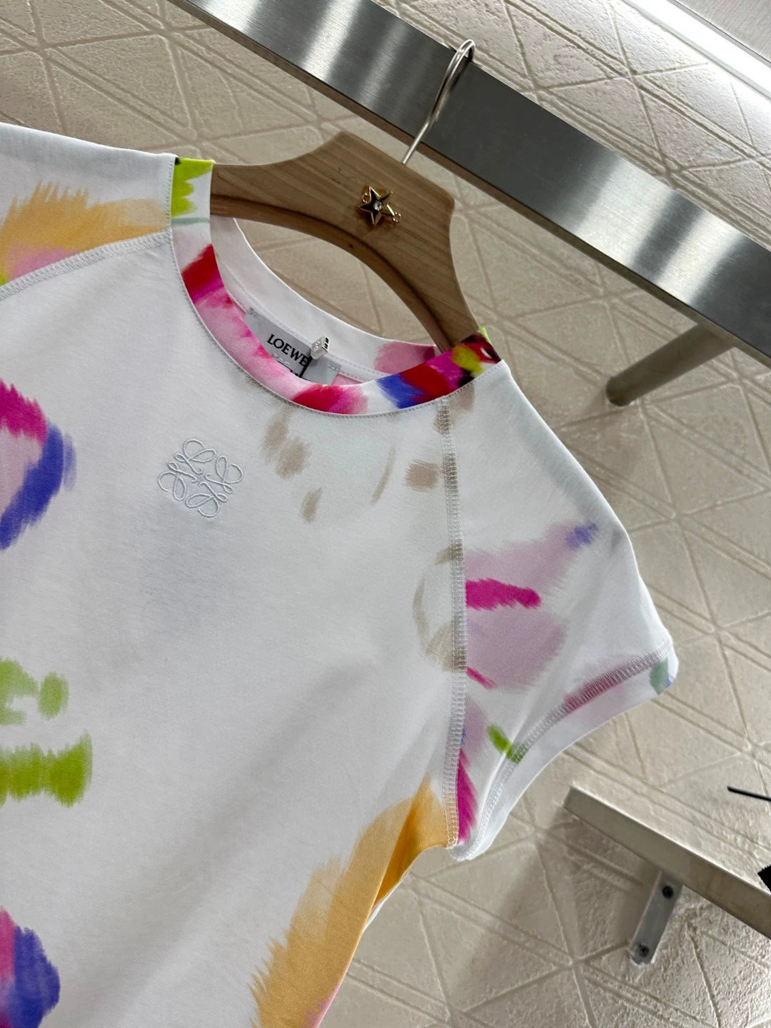 LO 25 New Swoosh Floral Print Round Neck Short Sleeve T-Shirt