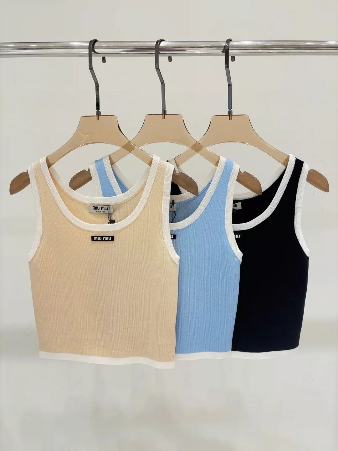 M 25 Summer new round neck letter logo patch edging contrast color simple casual knitted vest