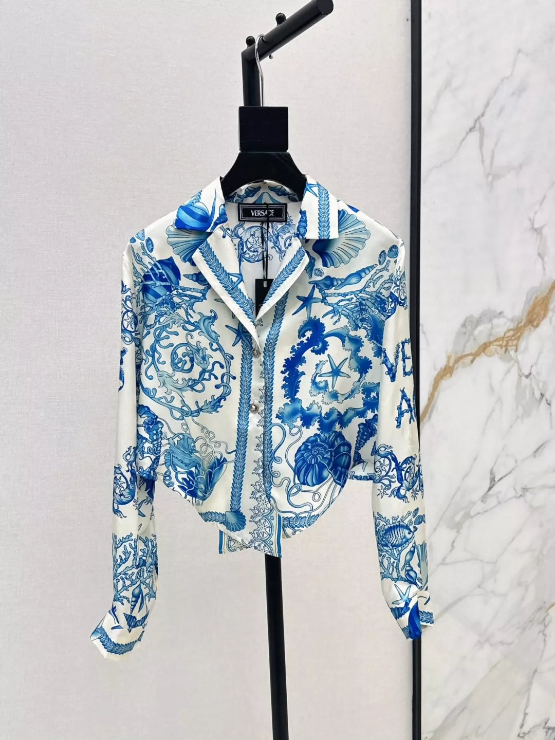 VE 25 spring and summer new goddess of beauty Venus ocean series silk short shirt + shorts set