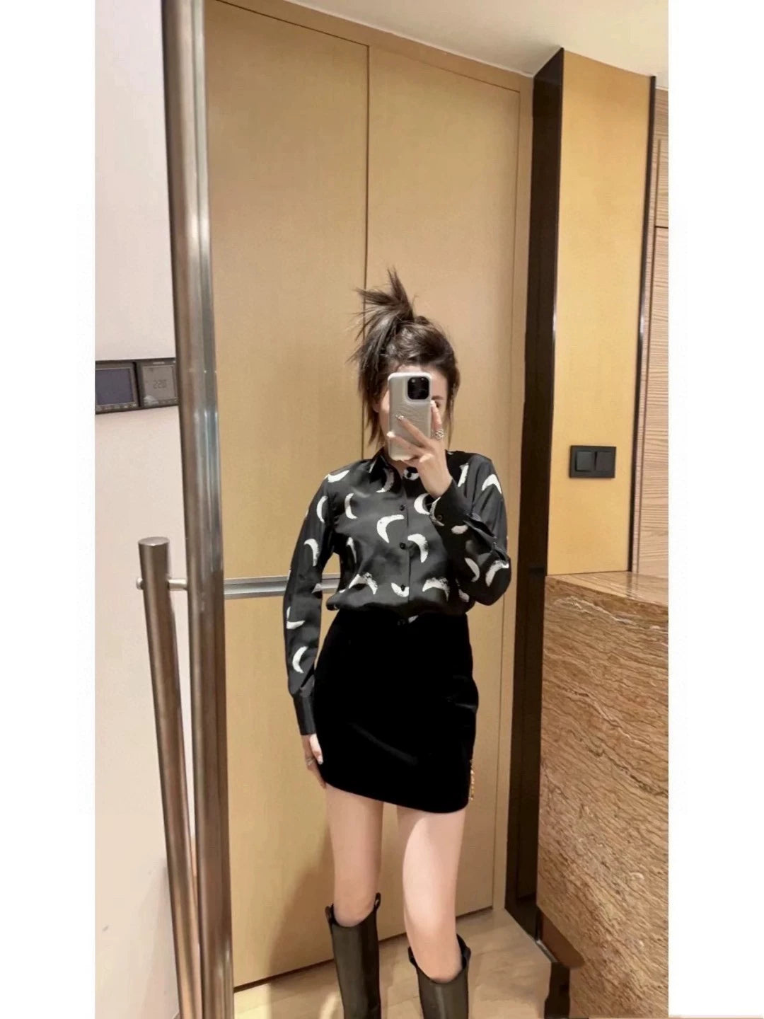 Y 25 new retro classic moon print long sleeve silk shirt