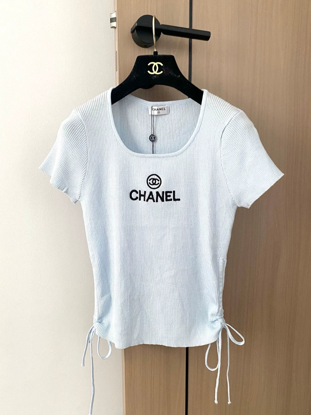 C 25 new embroidered letter drawstring U-neck short-sleeved knitted top