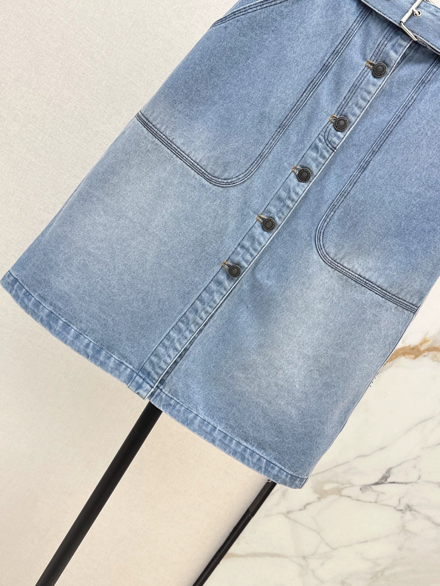 D 25 Spring/Summer New Denim Half Skirt
