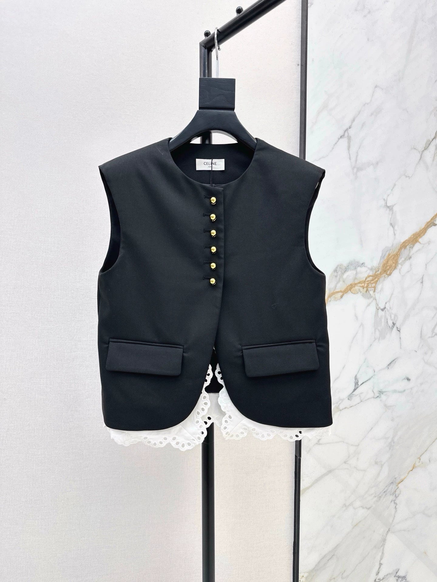 Ce 25 Spring and Summer Jen's latest fake two-piece design vest jacket