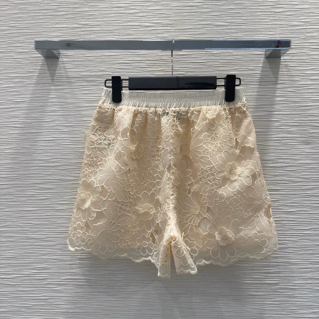 D 25 New Lace Shorts