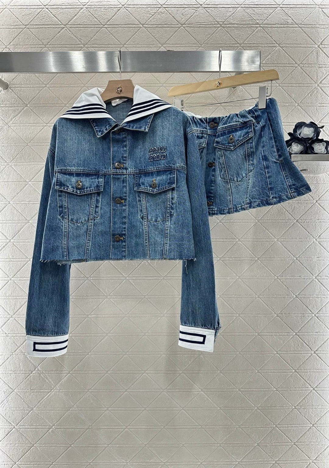 M 25 Navy denim suit