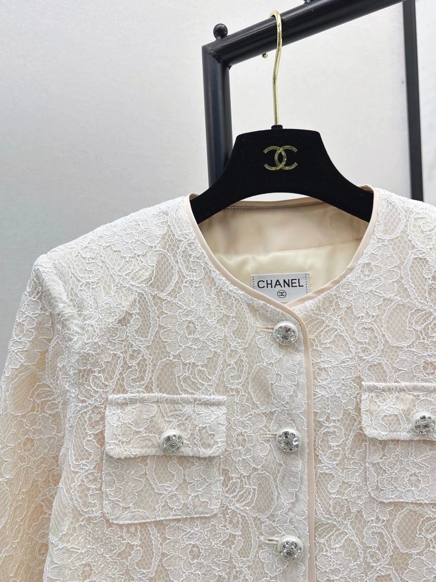 C 25 lace jacket