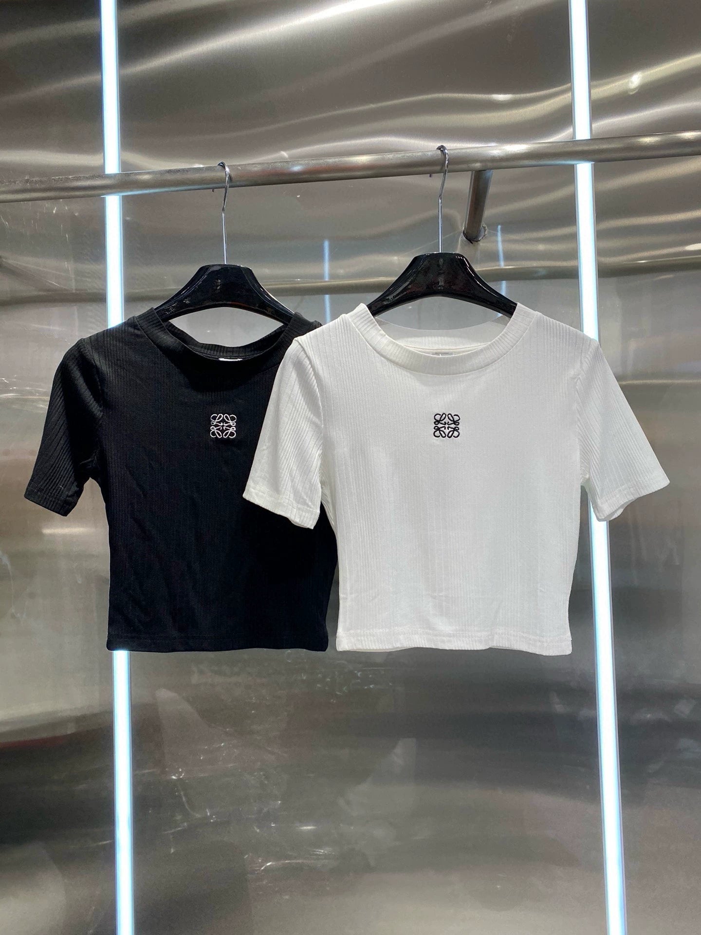 LO 25 Short slim short sleeves